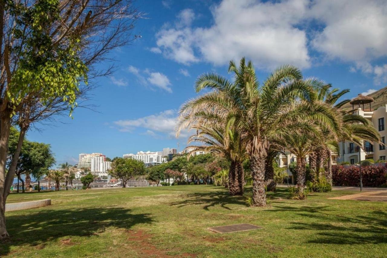 Sunshine Apartment Lido Funchal Ngoại thất bức ảnh